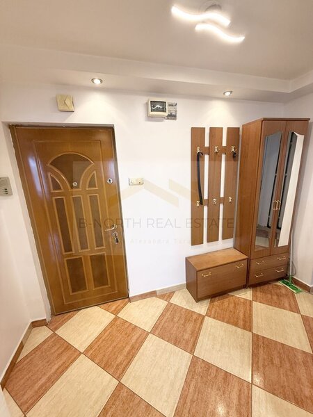 Matei Ambrozie, apartament de inchiriat 2 camere, parcare inclusa, metrou.